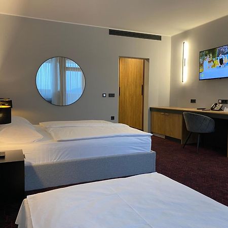 Habakuk Wellness & Event Hotel Maribor Luaran gambar