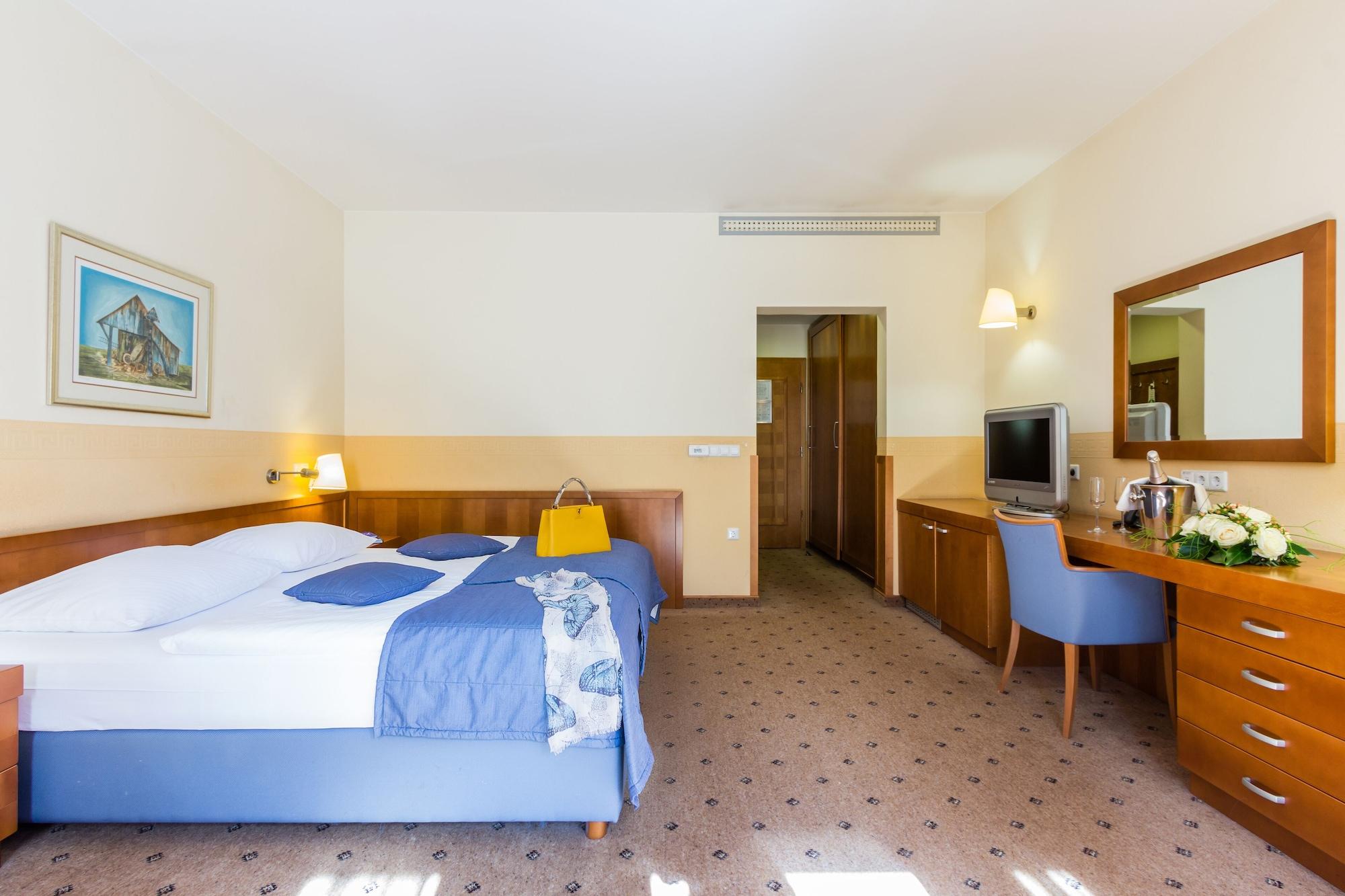 Habakuk Wellness & Event Hotel Maribor Luaran gambar